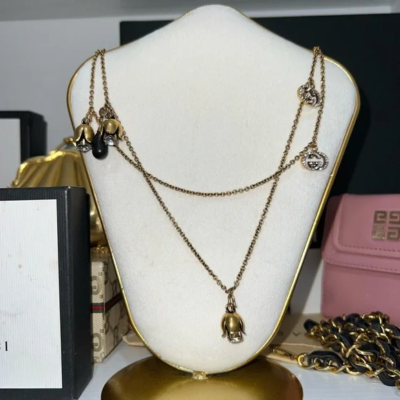 💖SOLD💖Gucci Flora Interlocking Necklace - Picture 8 of 12